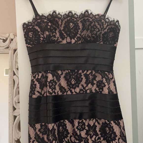 Bcbg lace dress - Picture 7 of 10